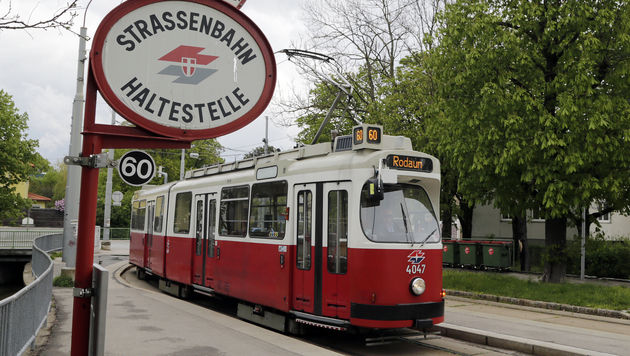 Отовсюду обо всем: В Вене неизвестный угнал трамвай