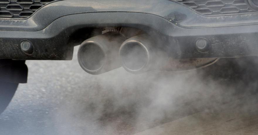 Общество: Легковые дизельные автомобили выбрасывают в два раза больше выхлопных газов чем грузовики