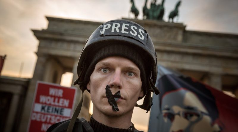 Закон и право: Спецслужбы Германии следят за иностранными журналистами