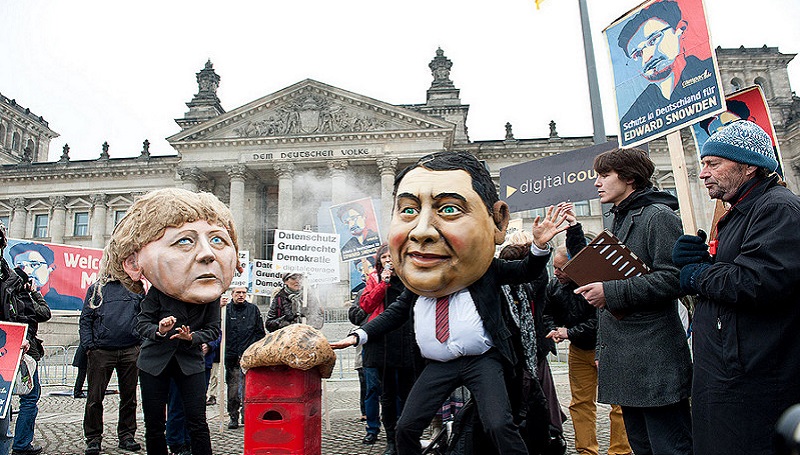 Политика: Эдвард Сноуден не будет приглашен в Германию для допроса