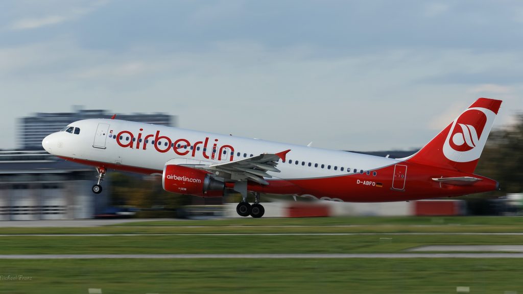 Общество: Сотрудники Air Berlin забыли ребенка в самолете