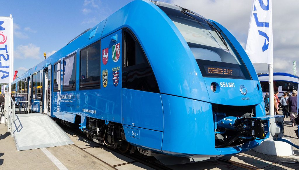 Технологии: В Германии запустят первый в мире пассажирский поезд на водороде