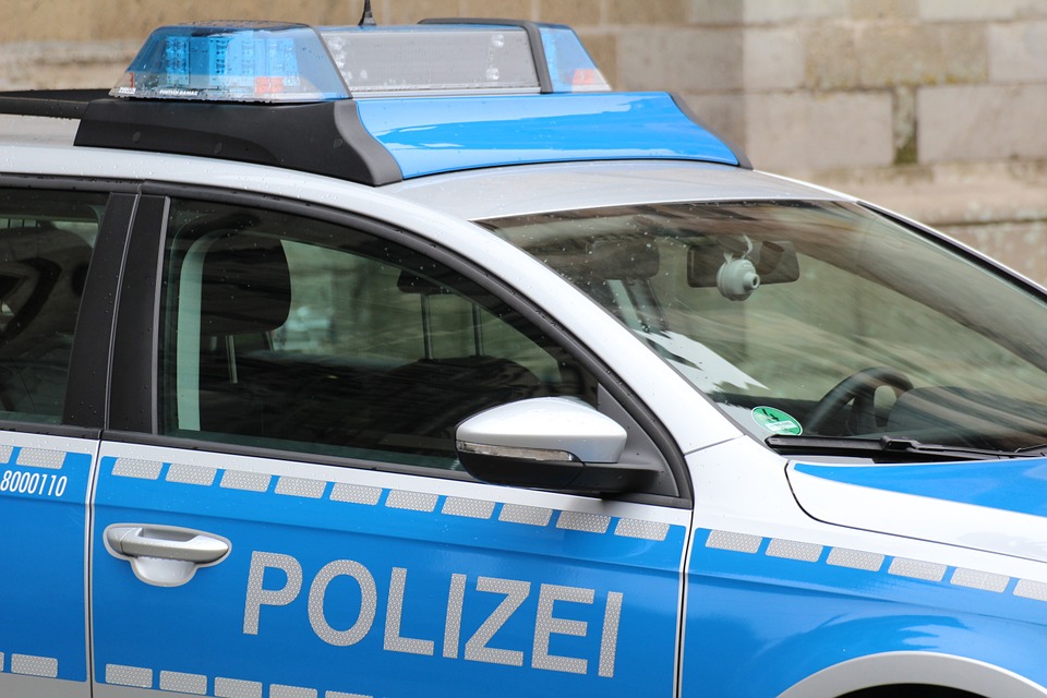 Происшествия: В Баварии автомобиль сбил коляску с шестимесячным ребенком