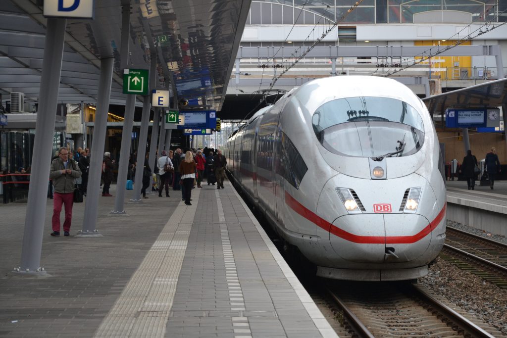 Деньги: Deutsche Bahn инвестирует €5,5 млрд в модернизацию станций и поездов