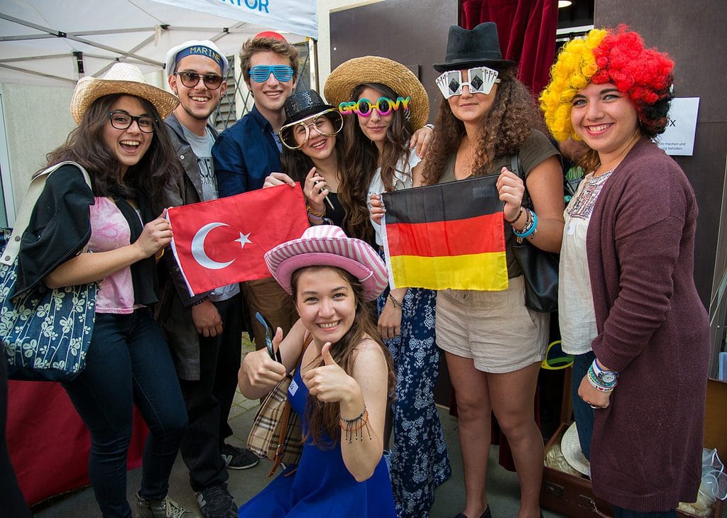 Общество: Исследование: немцы хорошо уживаются с турками