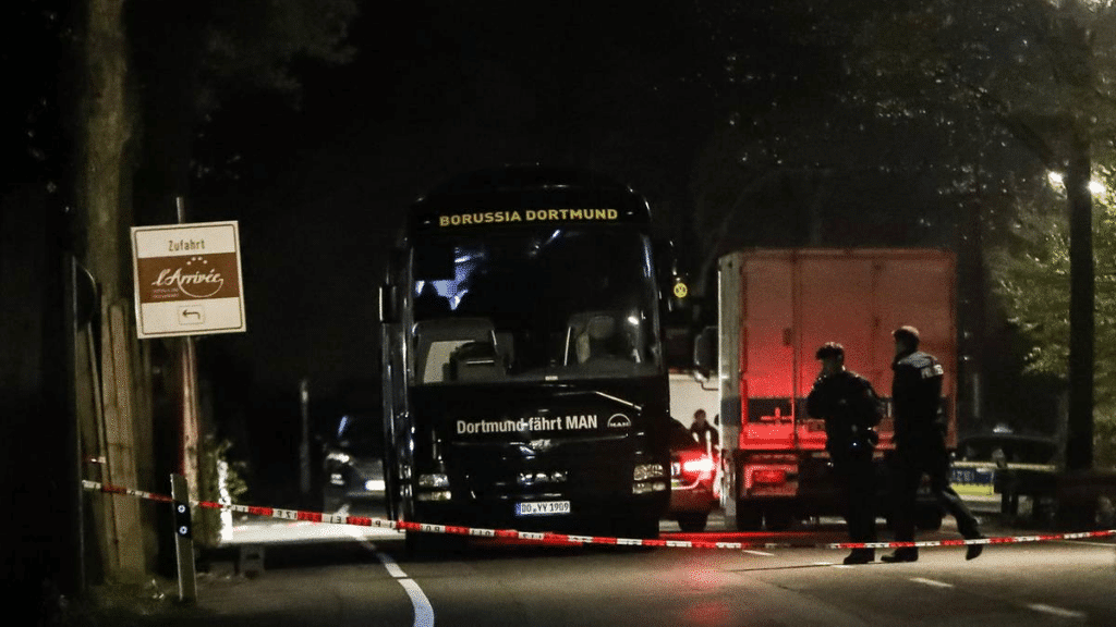 Происшествия: Взрывы возле автобуса ФК «Боруссия» назвали спланированным нападением