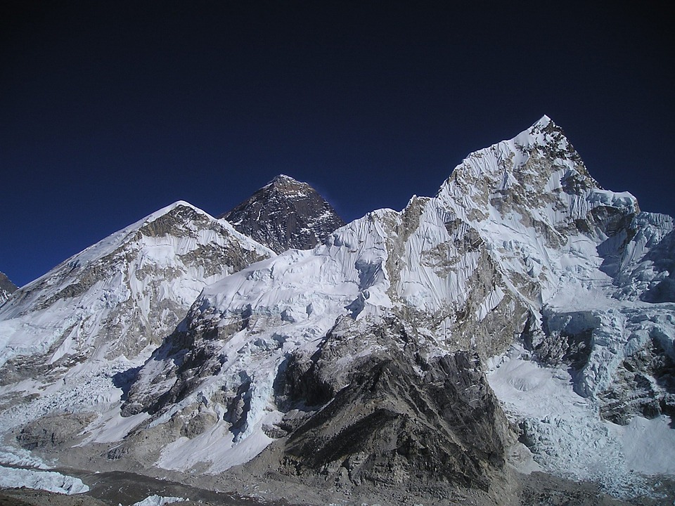 Происшествия: Погиб легендарный альпинист Ули Штек