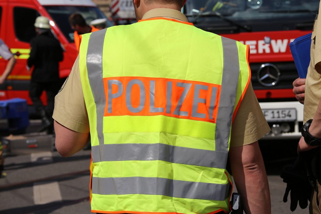 Происшествия: Авария в Брауншвейге: угонщик автомобиля погиб во время побега от полиции