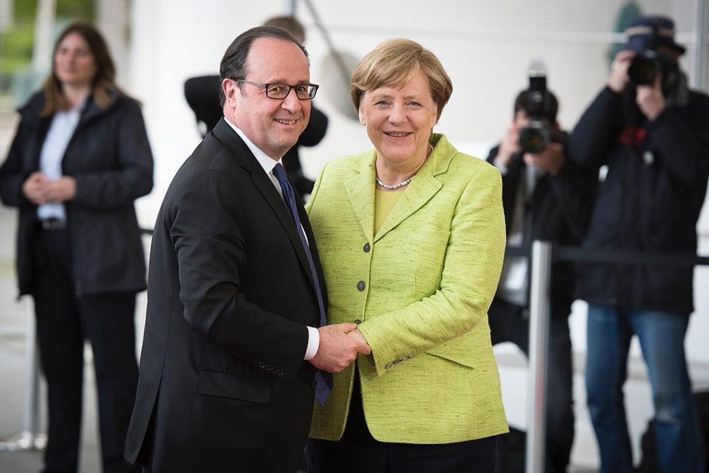 Политика: Прощальный ужин: Олланд встретился с Меркель в Берлине