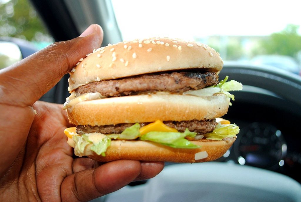 Новости: McDonald’s расширяет сеть доставки в Германии