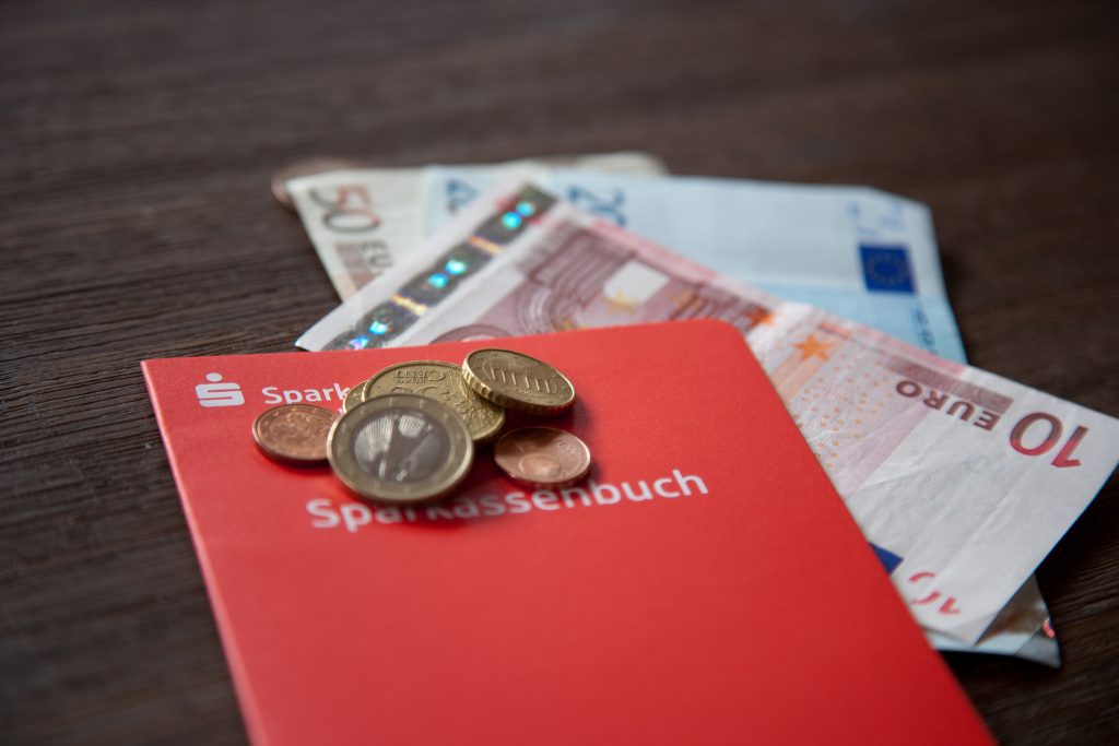 Деньги: Исследование: немцы перестали откладывать деньги на старость