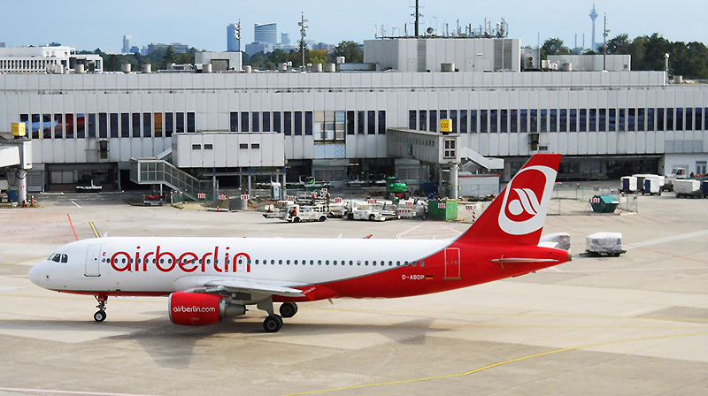 Новости: Air Berlin снова отменяет рейсы