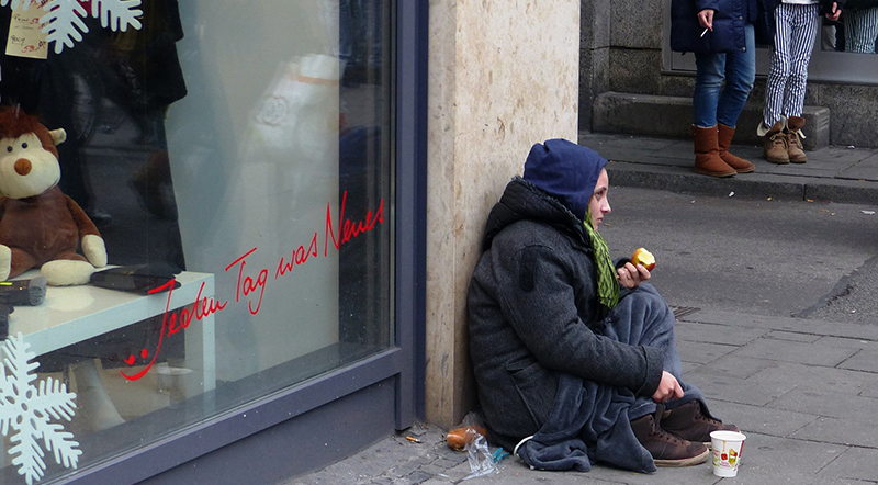 Общество: В приютах Берлина появится тысяча мест для бездомных