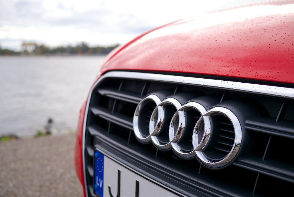 Деньги: Audi уличили в манипуляциях с выхлопными газами