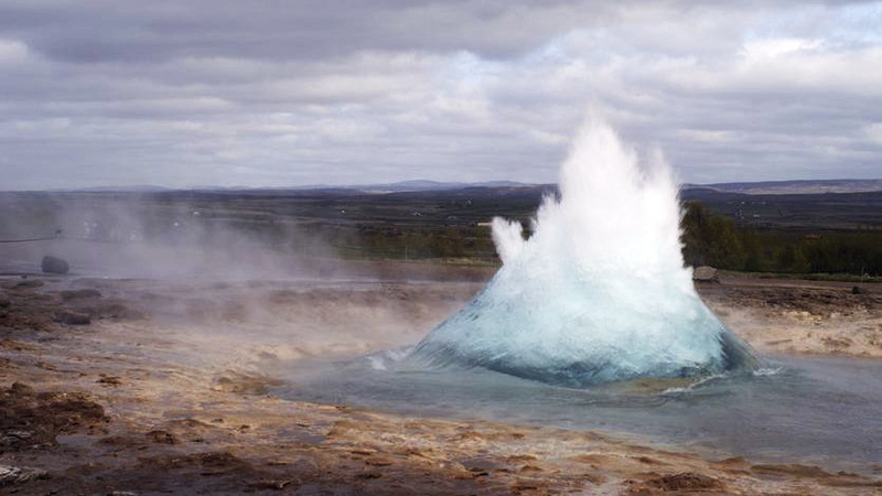 Досуг: В Исландии предлагают не только гейзеры, но и пивные ванны