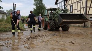 Происшествия: Последствия торнадо в Германии рис 4
