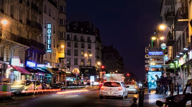 Отовсюду обо всем: Во Франции запретят бензиновые автомобили