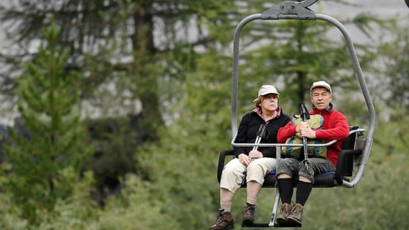 Знаменитости: Меркель в Альпах: как отдыхает канцлер перед выборами