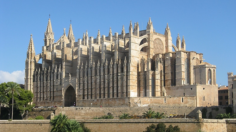 Культура: Отпуск в Испании: кафедральный собор Санта-Мария