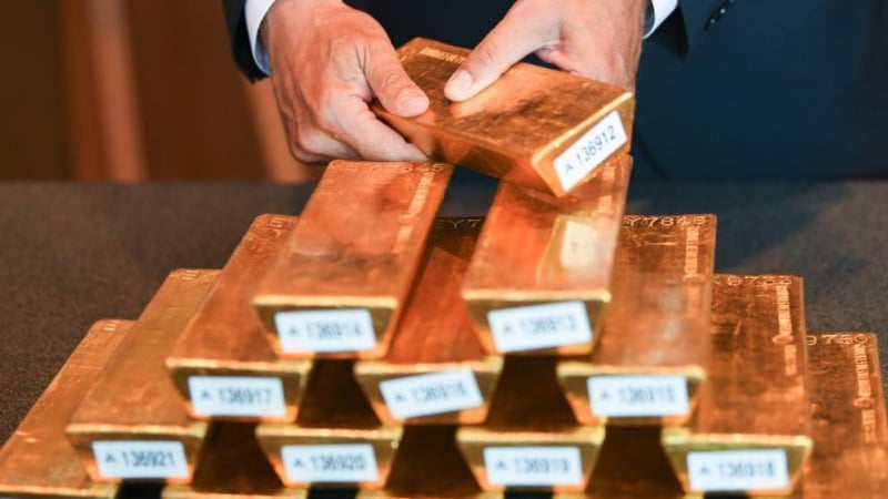 Деньги: Немецкое золото вернулось домой