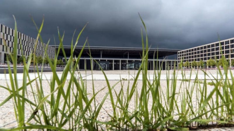 Новости: Аэропорт Берлин-Бранденбург откроют в октябре 2019 года