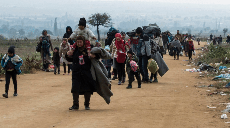 Общество: Количество беженцев в Германии может возрасти