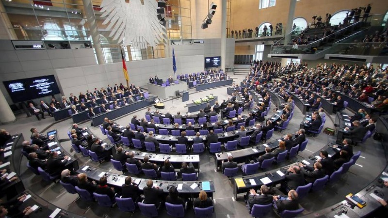 Деньги: Сколько зарабатывают депутаты в Бундестаге?