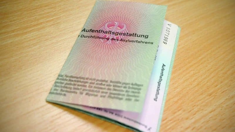 Политика: Мекленбург Передняя-Померания – лидер по депортации нелегалов