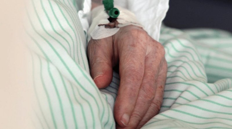 Происшествия: Мужчина пытался изнасиловать 90-летнюю пенсионерку в больнице