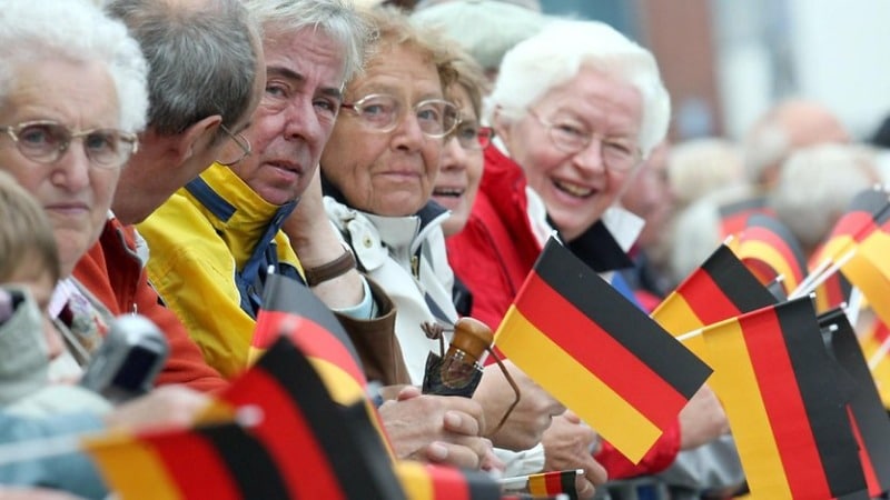 Общество: Восток Германии во многом отстает от западных темпов развития