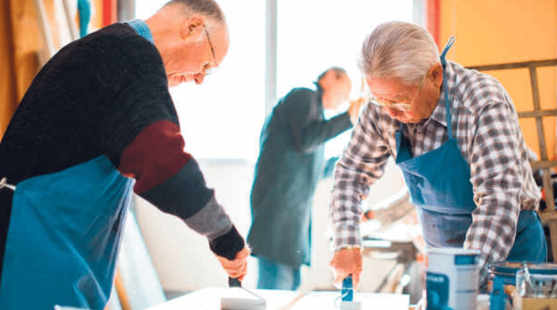 Деньги: Каждый седьмой пенсионер Саксонии вынужден работать