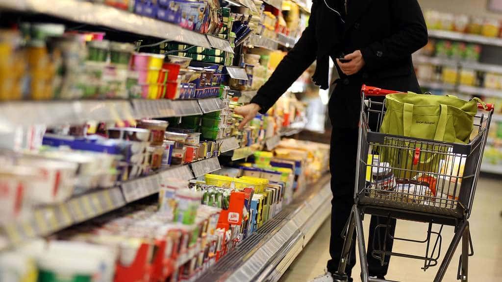 Происшествия: Вымогатель отравляет детское питание в супермаркетах