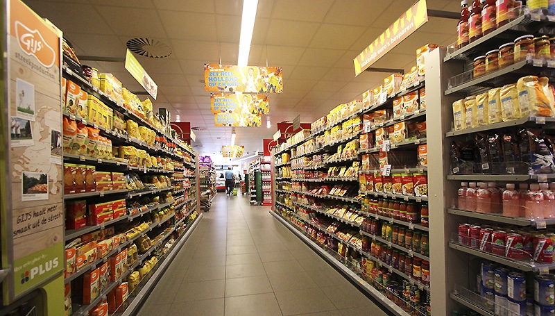 Общество: Немецкому супермаркету – 60 лет. Успешная деловая модель с проблемами