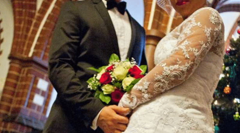 Общество: В Берлине зарегистрировано 28 браков между несовершеннолетними