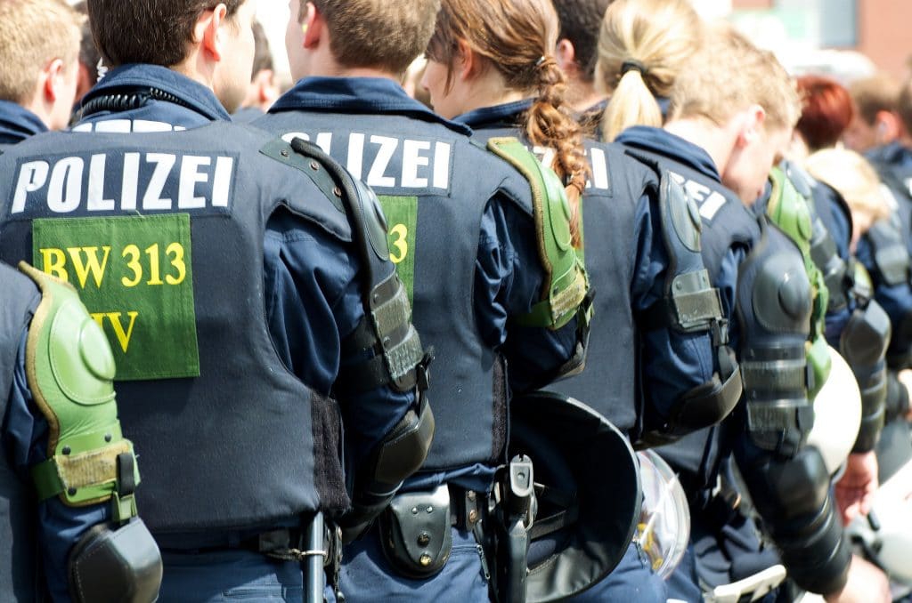 Общество: В Гамбурге усиливают борьбу с исламистами