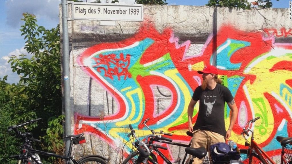 Досуг: Полоса Смерти: На велосипеде вдоль Берлинской Стены