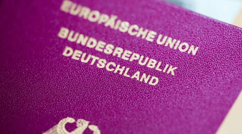 Закон и право: Когда потертый паспорт считается недействительным?
