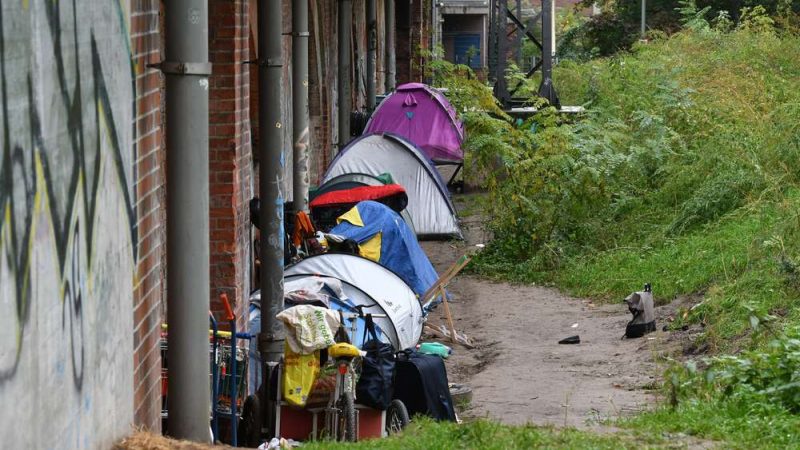 Общество: Берлин страдает от большого количества бездомных