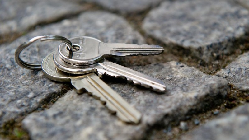 Недвижимость: Что делать арендатору, если он потерял ключи от квартиры?