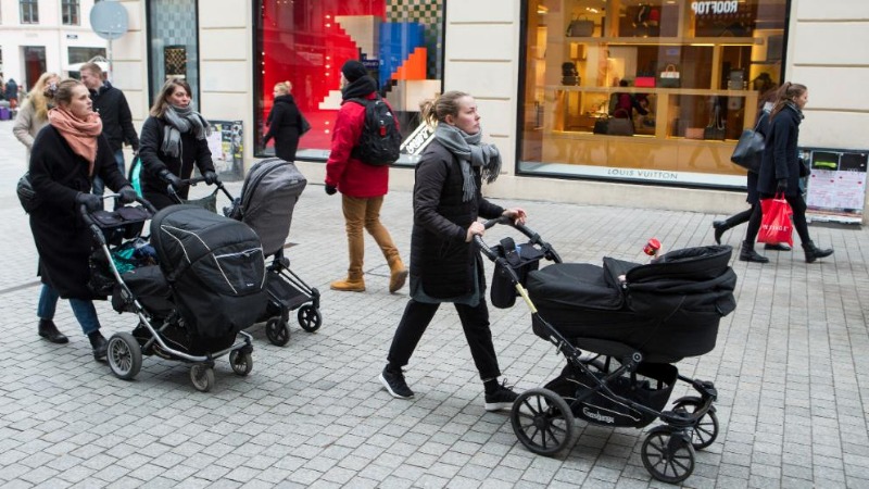 Общество: Гамбург и Копенгаген - лучшие города для семейной жизни