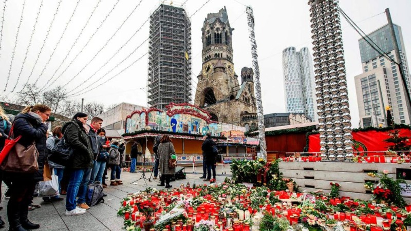 Общество: Жертвам теракта в Берлине прислали издевательское письмо