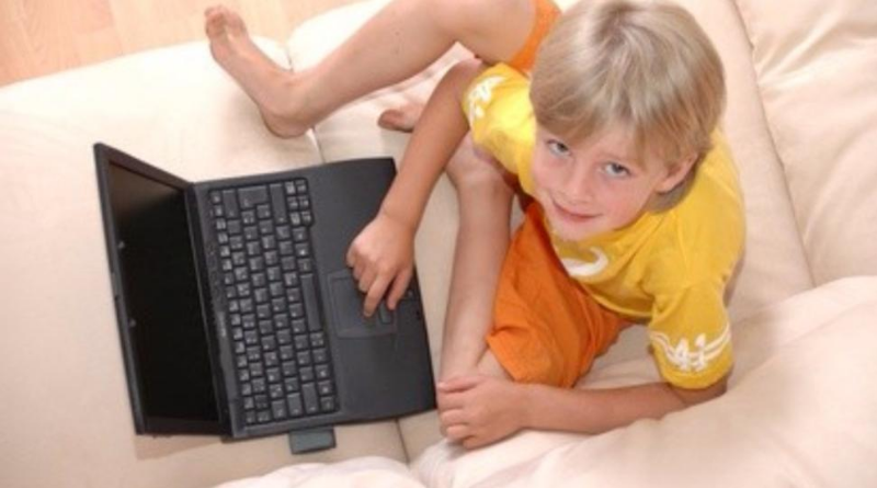Полезные советы: С какого возраста дети могут совершать покупки в интернете?