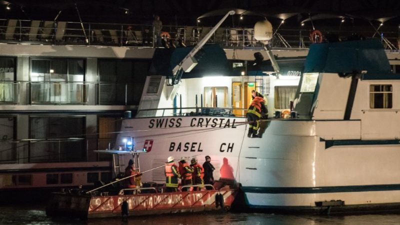 Происшествия: 27 пострадавших: в Дуйсбурге пассажирский корабль столкнулся с мостовой опорой