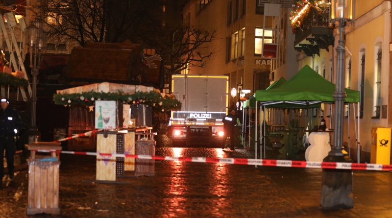 Происшествия: В Бонне эвакуировали рождественскую ярмарку