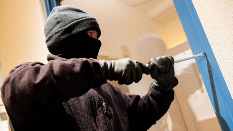 Общество: Мифы о квартирных кражах: грабители приходят только ночью
