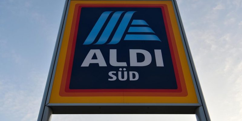Происшествия: Aldi-Süd дважды снимал деньги с кредитных карт
