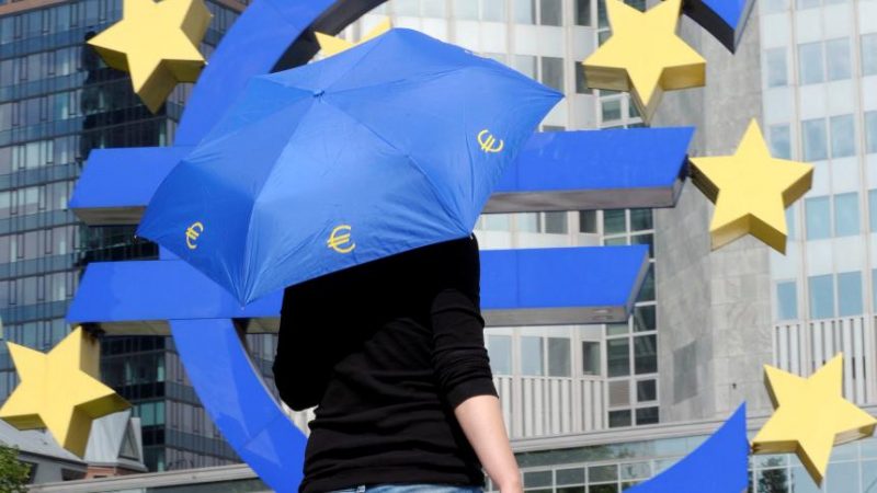 Политика: Экономисты планируют радикально изменить еврозону
