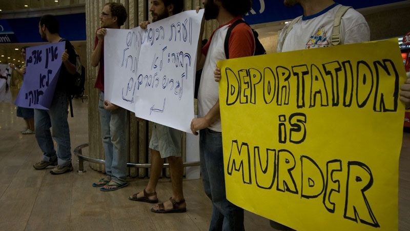 Отовсюду обо всем: Израиль начал депортацию африканских беженцев