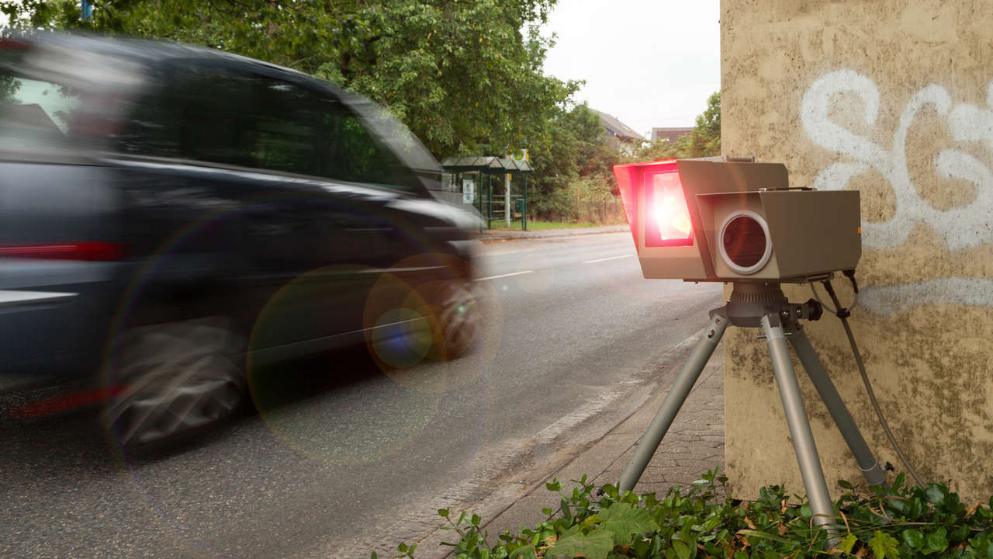 Закон и право: Как избежать штрафа за превышение скорости