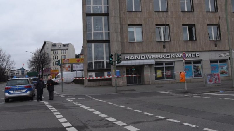 Происшествия: Возвращение шантажиста: в Берлине найден пакет со взрывчаткой